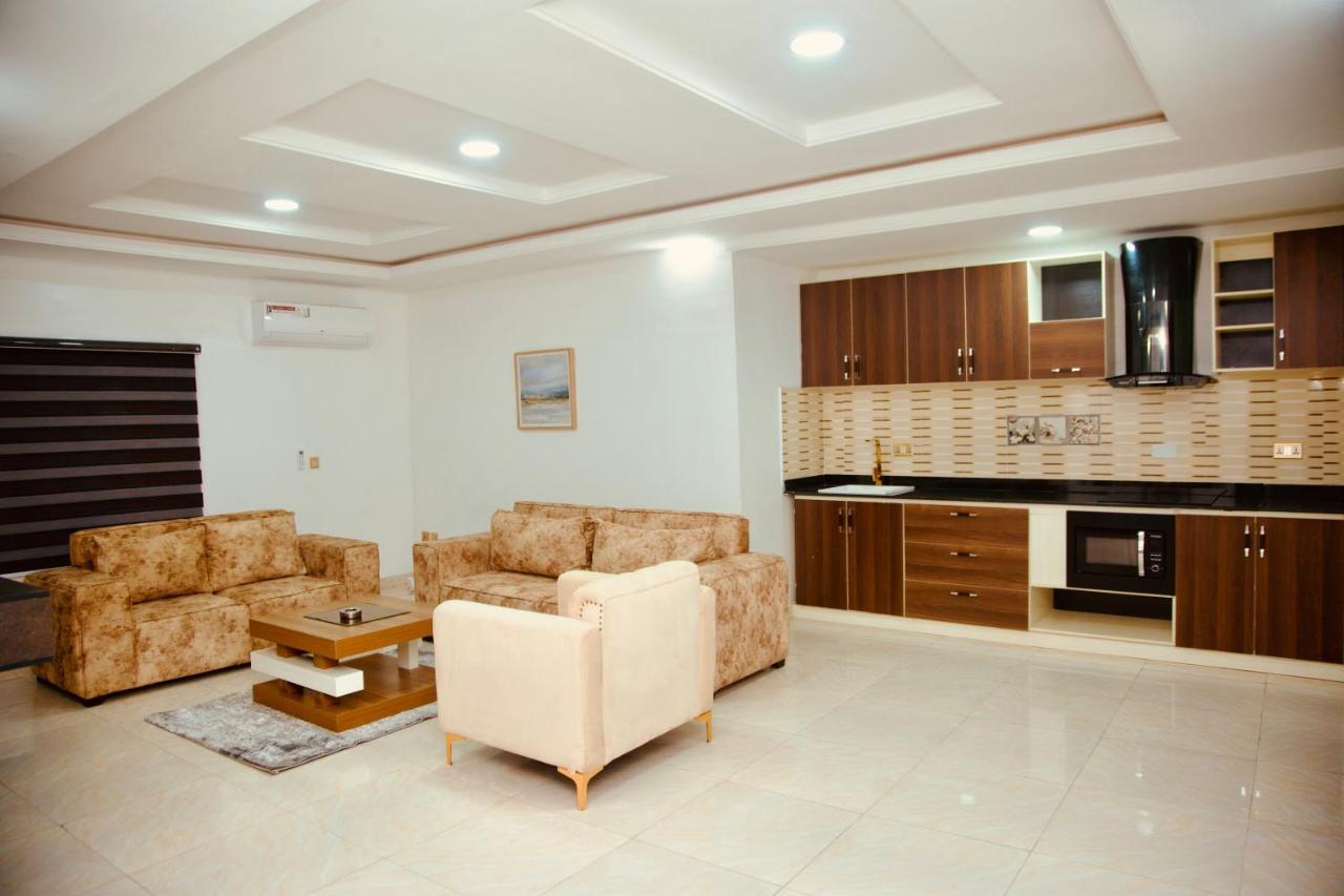 247 Luxury Hotel & Apartment Ajah ليكى المظهر الخارجي الصورة
