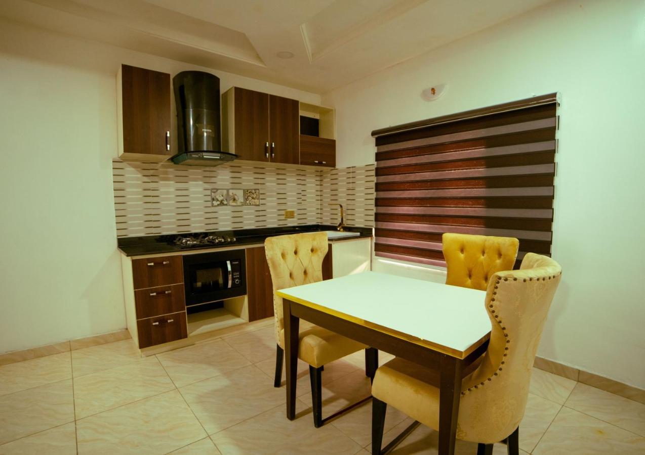 247 Luxury Hotel & Apartment Ajah ليكى المظهر الخارجي الصورة