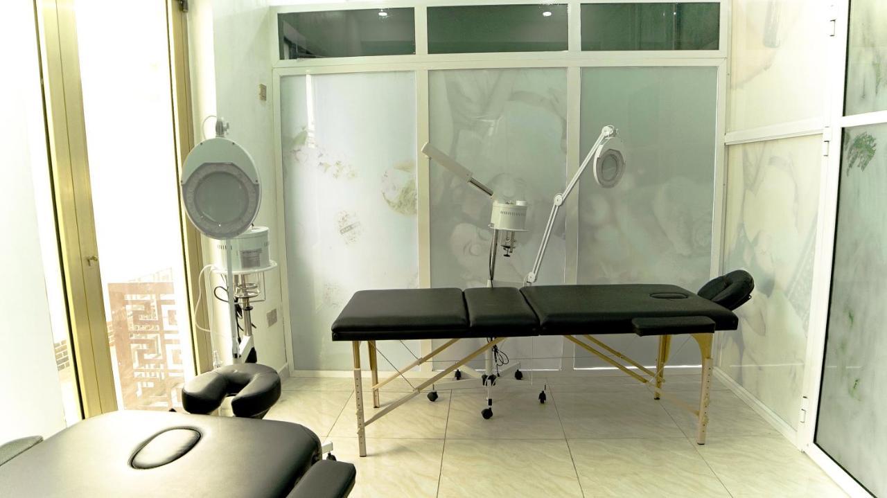 247 Luxury Hotel & Apartment Ajah ليكى المظهر الخارجي الصورة