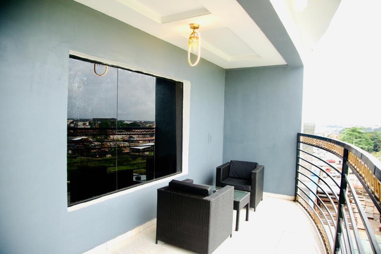 247 Luxury Hotel & Apartment Ajah ليكى المظهر الخارجي الصورة