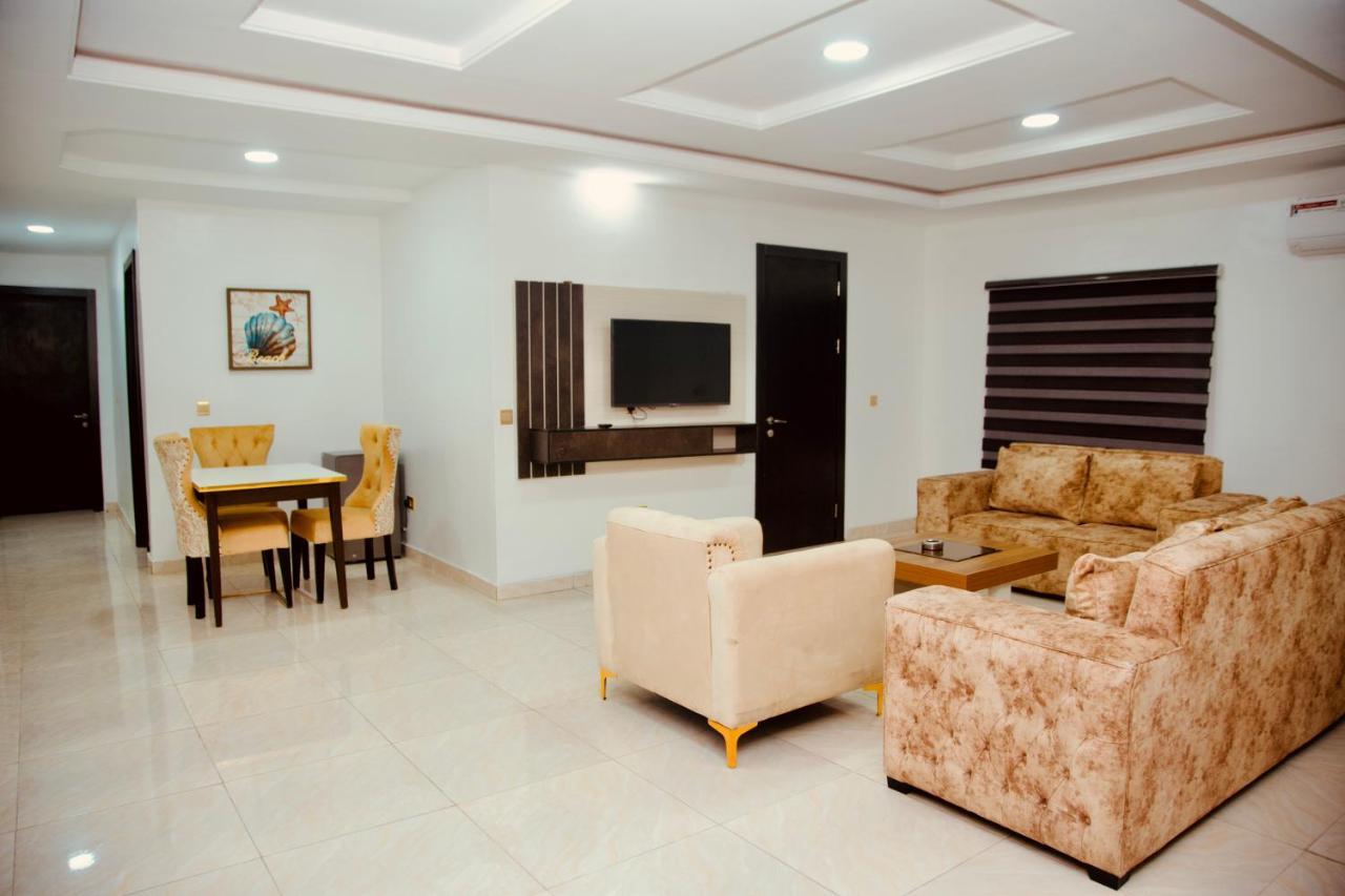 247 Luxury Hotel & Apartment Ajah ليكى المظهر الخارجي الصورة