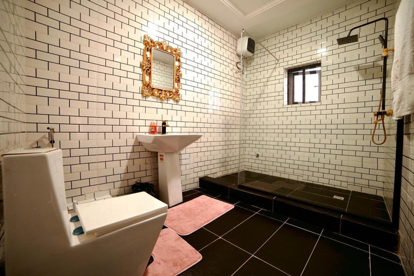 247 Luxury Hotel & Apartment Ajah ليكى المظهر الخارجي الصورة